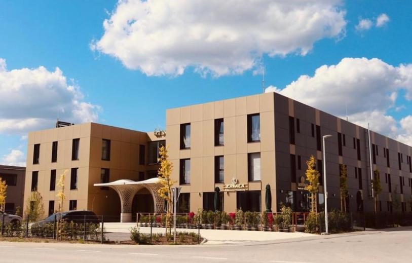 Intergroup Business & Design Hotel Ingolstadt Kosching Exterior foto